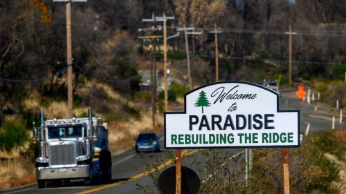 Trustee for PG&E wildfire victims resigns as stock price slump threatens payouts