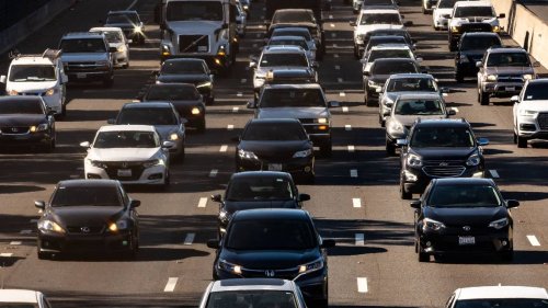 is-it-illegal-to-drive-slow-in-the-left-lane-here-s-what-california