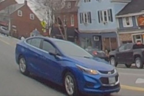 Saco police asking for help in identifying car that hit pedestrian