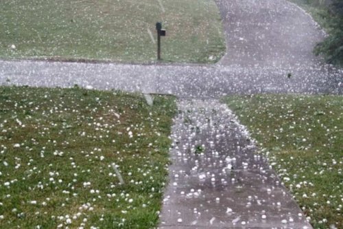 Hail hits KZN following warning of inclement weather conditions from SAWS