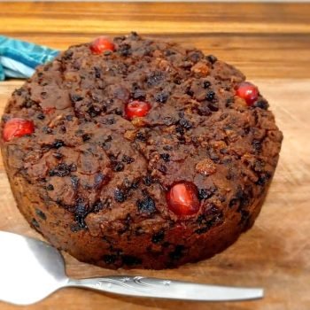 The Perfect Fruit Cake to make before Christmas
