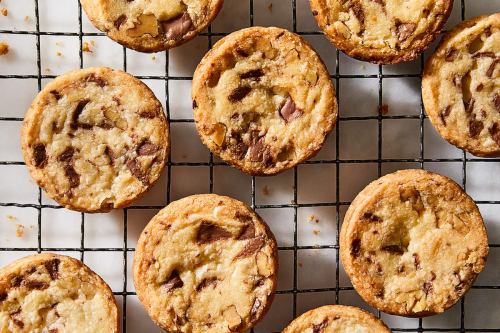Dorie Greenspan's magically caramel-y chocolate chip cookie