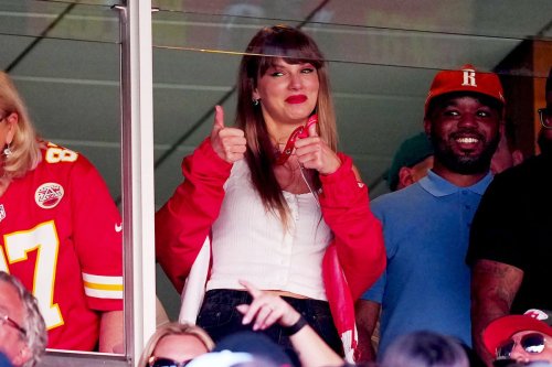 The right is coming for Taylor Swift. They don't stand a chance