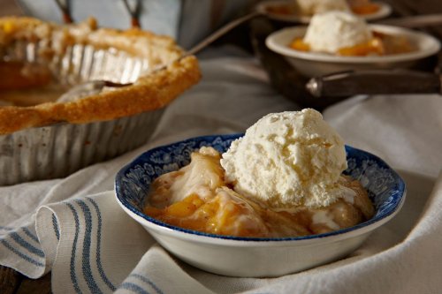 You won’t be able to stop making this perfect peach pie all summer