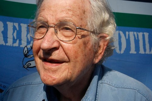 Noam Chomsky: America paved the way for ISIS