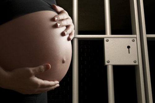 More treatment, less jails: Incarcerating pregnant women for drug use is dangerous, not compassionate