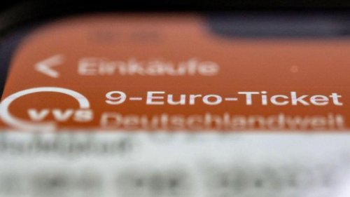 Ampel-Politiker warnen vor Blockade des 9-Euro-Tickets