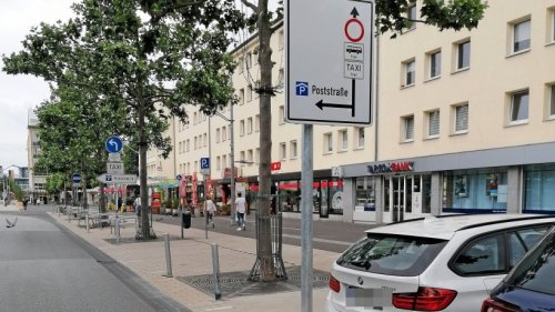 Schildbürgerstreich in der Wolfsburger Porschestraße?