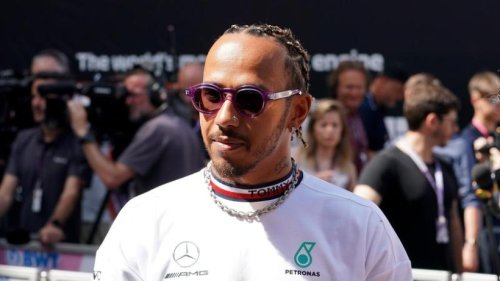 Schmuckverbot in Formel 1 verschoben - Hamilton genervt