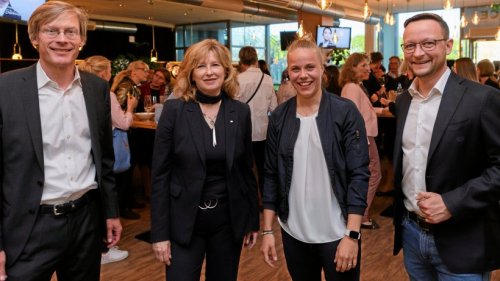 Entscheiderinnenabend in Wolfsburg: Frauen vernetzen sich