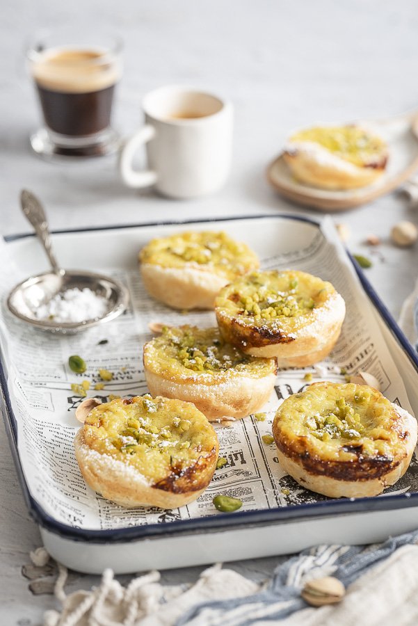 Pastéis de Nata Rezept mit Pistazien - Salzig, Süß und Lecker