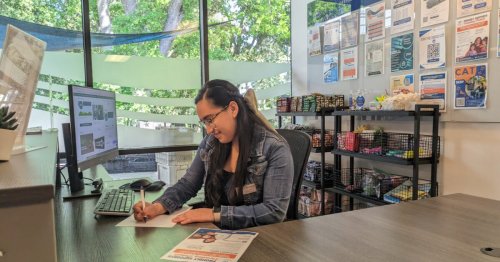 Silicon Valley college district first to provide free meals
