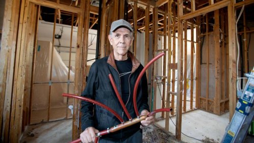 ‘There’s a time bomb in your homes, neighbor’: Failed pipe floods SLO County house