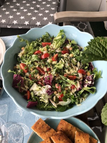 Kritharaki Salat mit Zaziki für ein griechisches Lebensgefühl