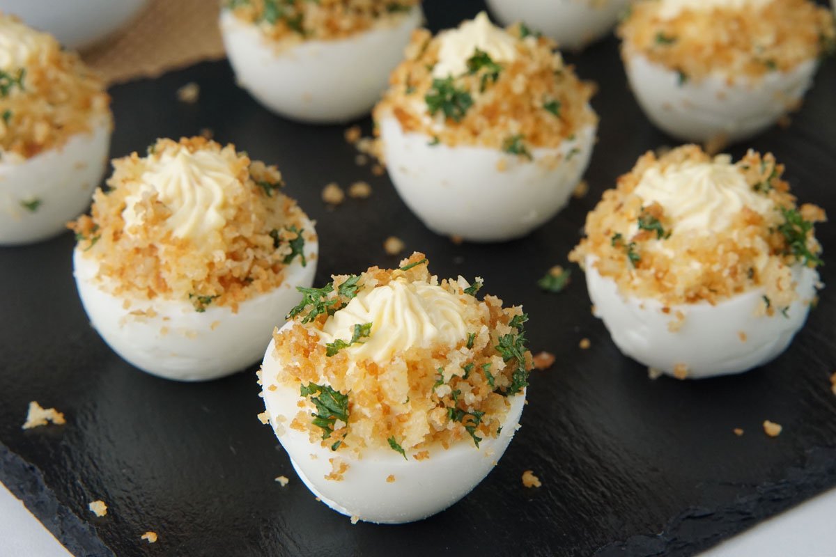 20 Easy Mini Appetizers for Parties and Gatherings - cover