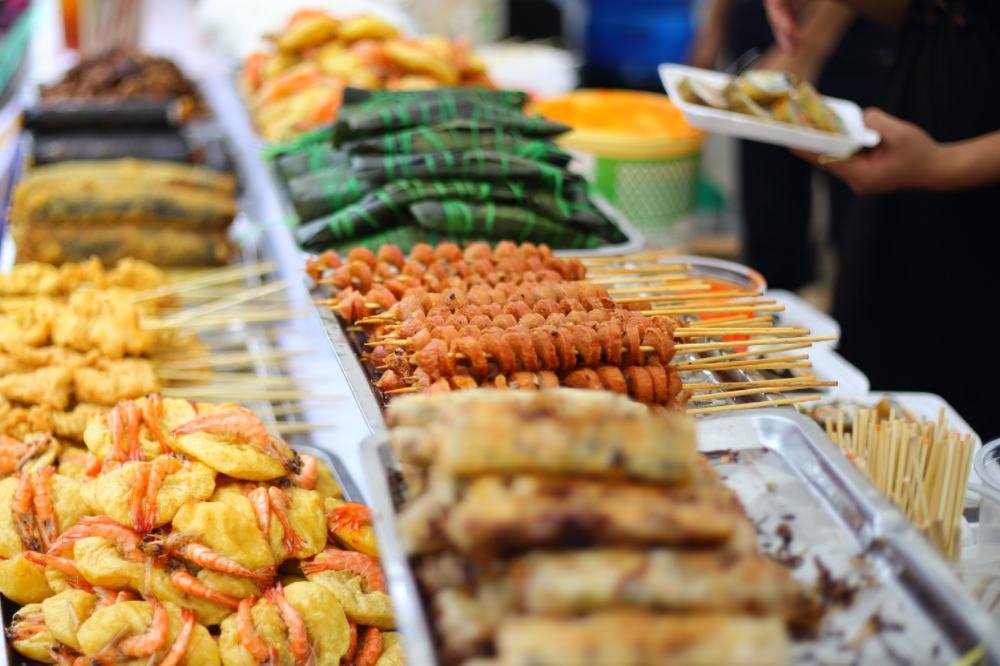 Hanoi Food Tour: What & Where to Eat in Hanoi