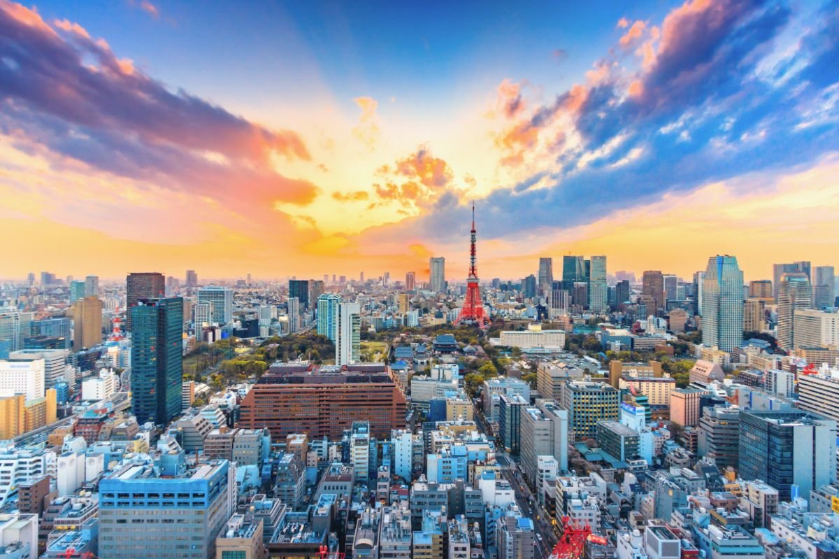 Essential Travel Guide to Tokyo
