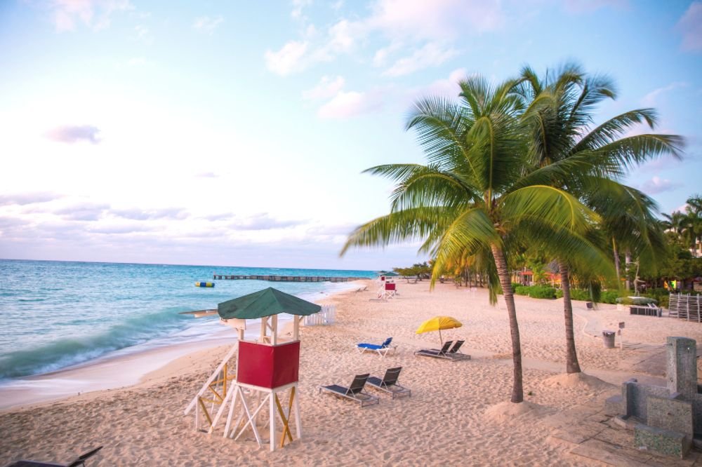5 Best Beaches in Jamaica to Catch Some Sun