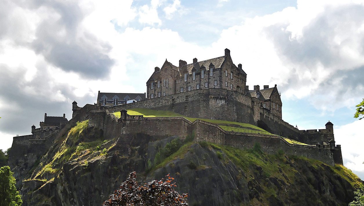 Travel Dreaming: Plan a Trip to Scotland in 2021