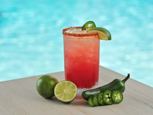 🍉🌶️ Quench Your Thirst With This Spicy Watermelon Margarita Sensation! 
