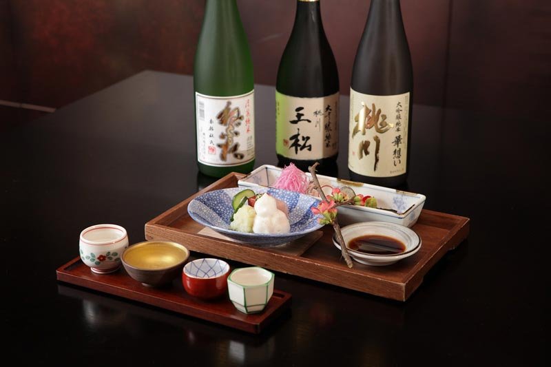 How to Find the Perfect Japanese Sake Set