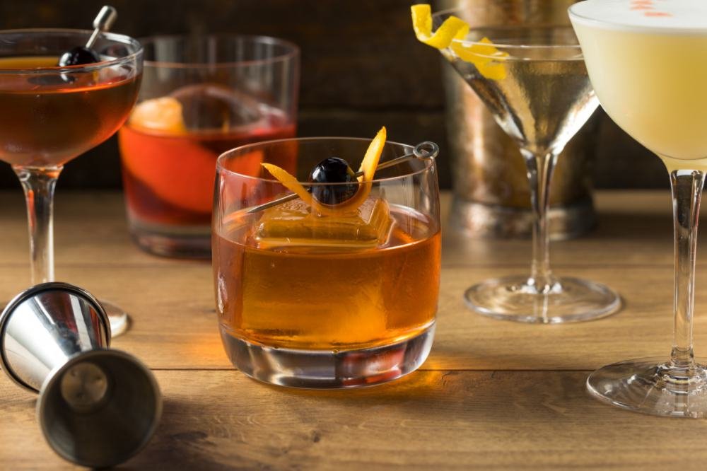 10 World-Famous Cocktails You Must Try
