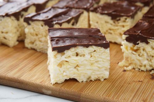 15 Tailgate Desserts That Travel Well