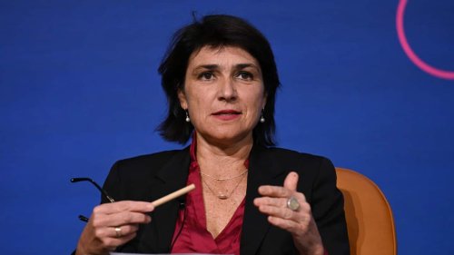 'Not the laws of Australia': Sex discrimination chief reacts to UK ruling on definition of a woman