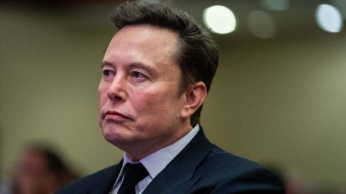 'Control access to the internet': Elon Musk takes aim at Australia's social media ban