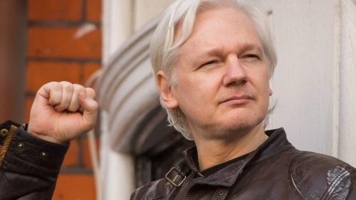 Australia 'not aware' of fresh FBI investigation into Julian Assange