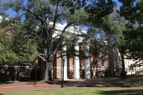 USC student sues over terminated student visa status