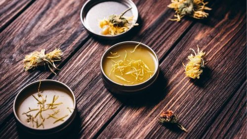 7 Beauty Products You Can Make With What’s in Your Pantry