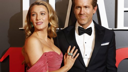 Blake Lively und Ryan Reynolds legen Gala-Auftritt hin