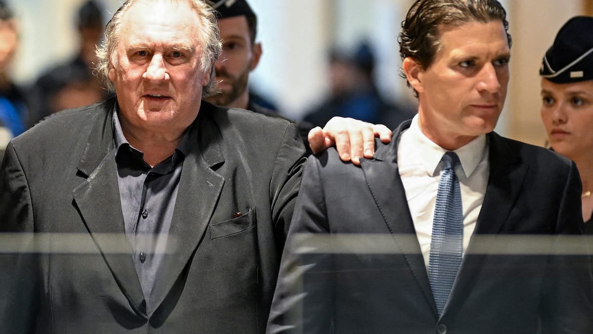 Prozess gegen Gérard Depardieu: Schauspieler im Gericht eingetroffen
