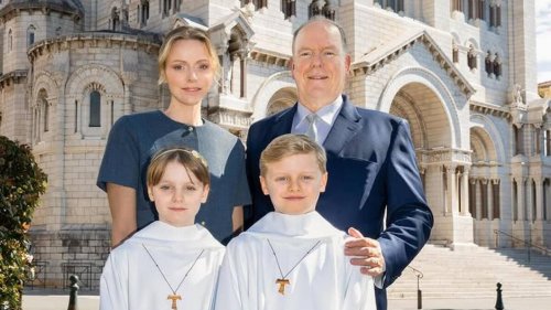 Ist dieses Foto der Fürstenfamilie echt oder ein Fake?