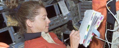 Why Wouldn't NASA Want to Use Pencils in Space? Here's The True Story