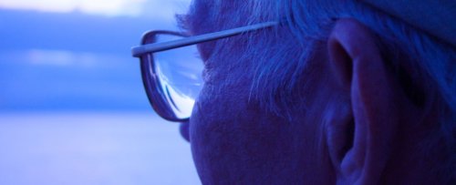 A Morning Dose of Blue Light Can Help Us Sleep Better in Old Age