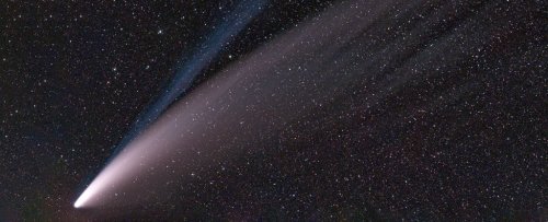 Don't Miss This Increasingly Rare Chance to See a Comet With The Naked Eye
