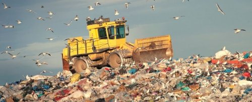 Turns Out All That Plastic Currently Sitting in US Landfills Is Worth BILLIONS of Dollars