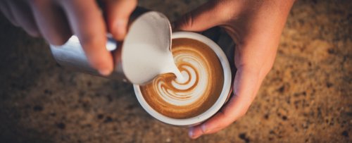 A Splash of Milk in Coffee May Have Health Benefits We Didn't Know About