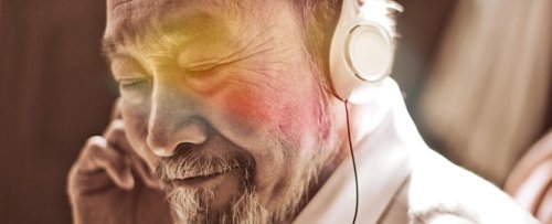 5 Early, Speech-Related Signs You're at Risk of Alzheimer's Disease