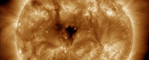 Second 'Giant Hole' Appears on Sun: Solar Winds to Hit Earth This Week