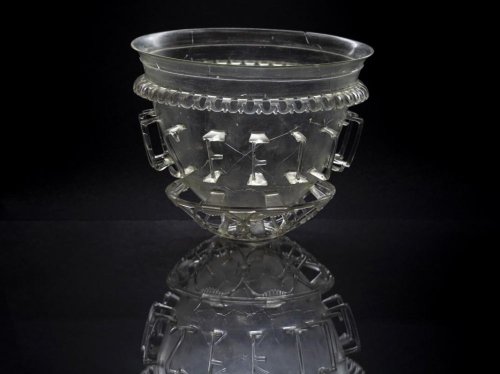 L'incroyable vase d'Autun livre une partie de ses secrets - Sciences et Avenir