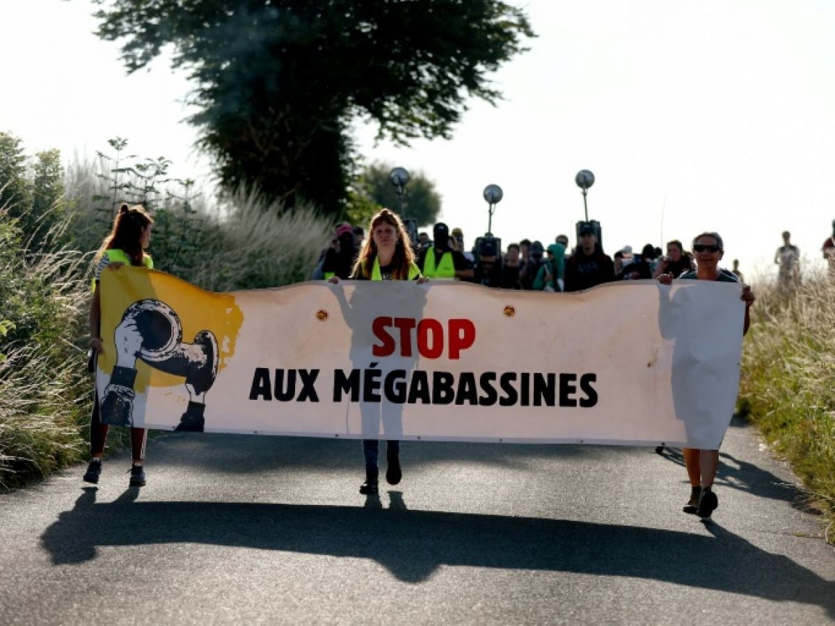 Quatre « bassines », dont celle de Sainte-Soline, déclarées illégales