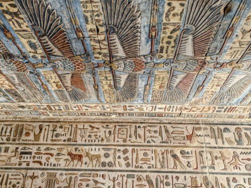 Esna, la renaissance des somptueux décors d’un temple égyptien - Sciences et Avenir