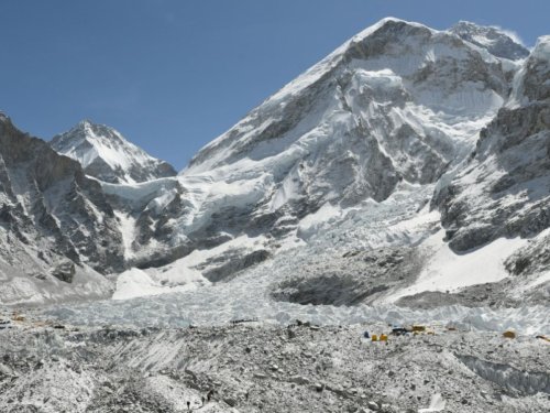 La neige au plus bas dans l'Himalaya, deux milliards de personnes menacées (rapport)