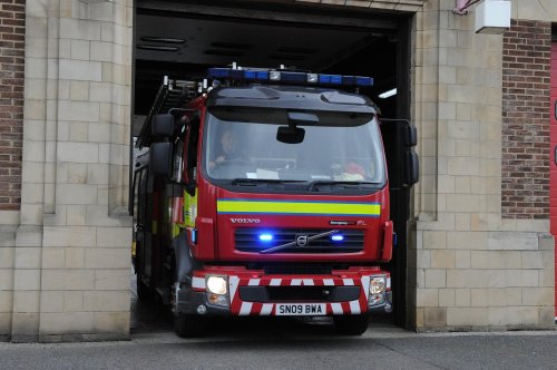 Lothians wildfire: Residents urged to keep windows shut after major fire heads towards Edinburgh