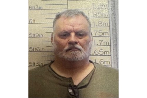 Convicted murderer Raymond McCourt traced by Edinburgh police on London Road
