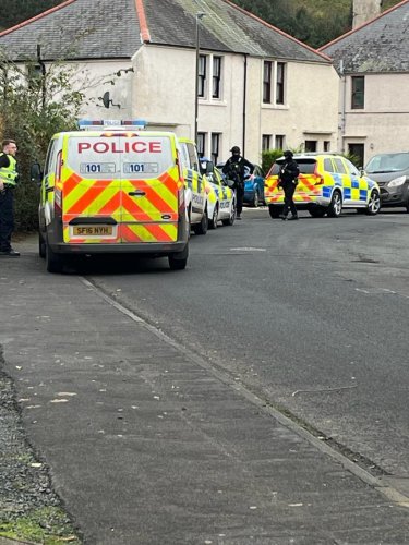 East Lothian crime news: Armed police gather on North Berwick street amid ongoing incident