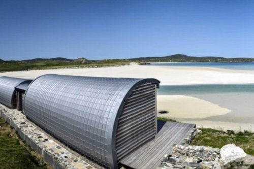 Rent a coastal cabin on one of Scotland's finest beaches ...